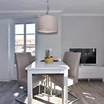 Olympia Haus 2, Whg 8